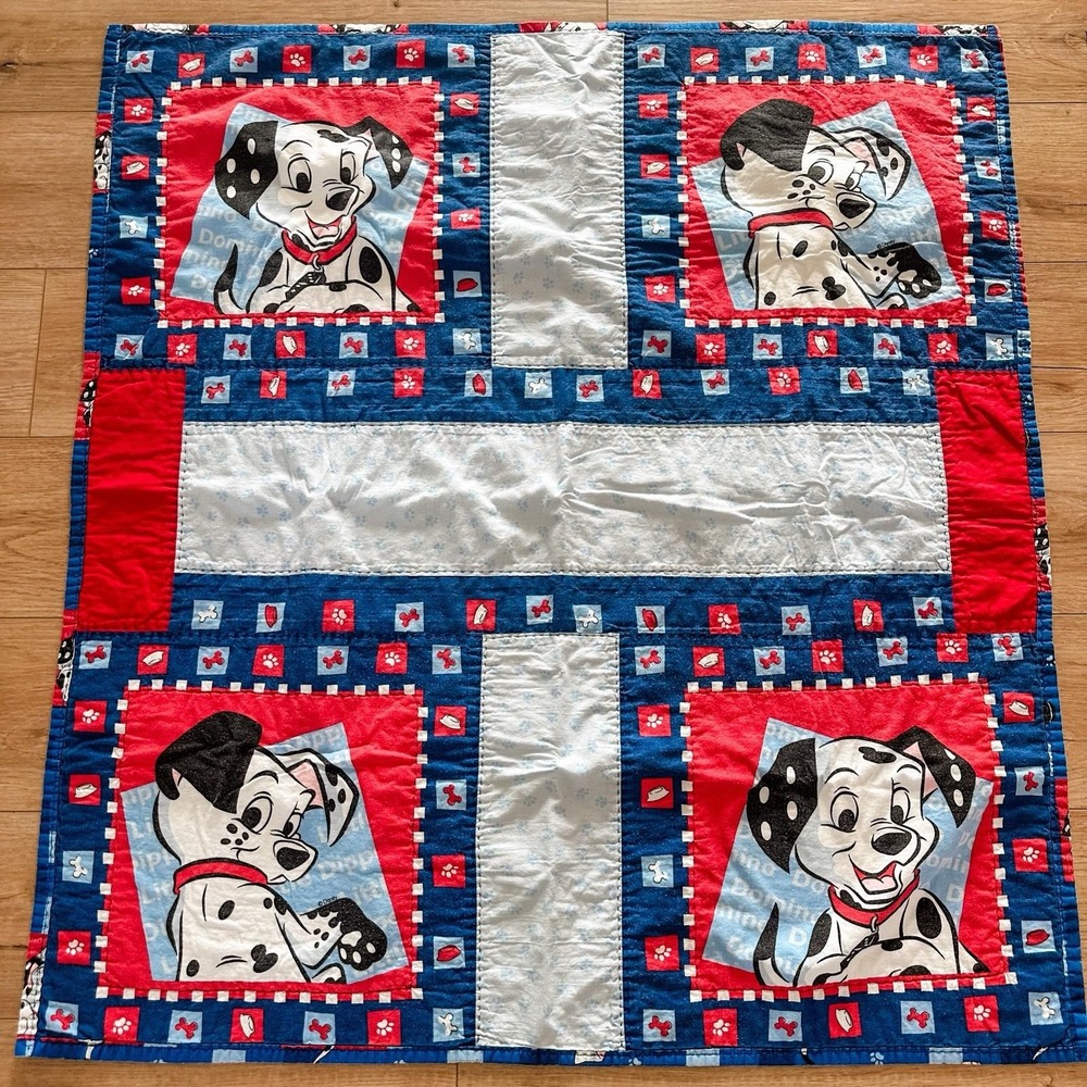 VTG 101 Dalamatians Quilt Handmade 41x37 Disney Blanket‎ Crib Toddler Throw